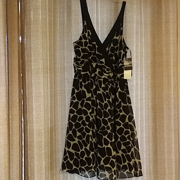 Studio I Dresses & Skirts - Lined sleeveless dress